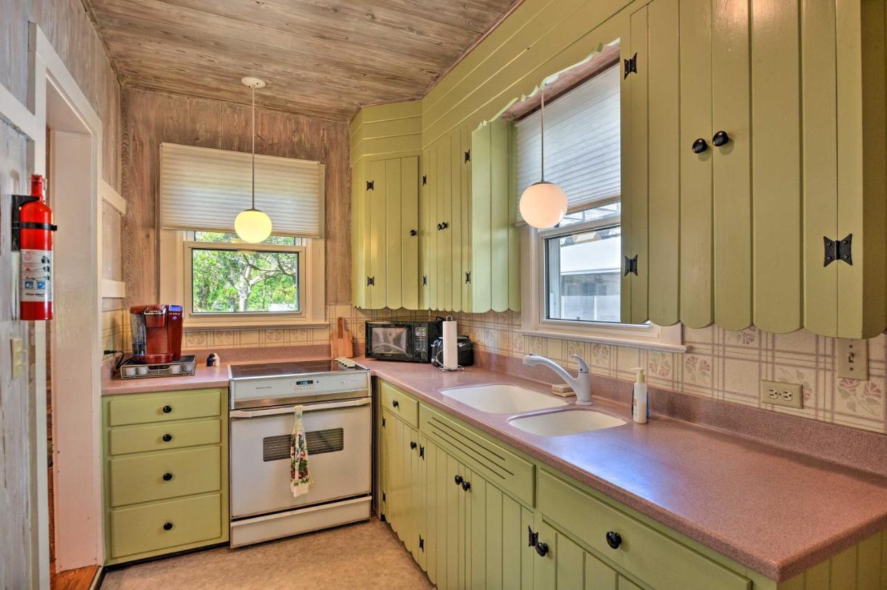 Cottage With Private Pool - Walk To Lake Wales! Exterior photo